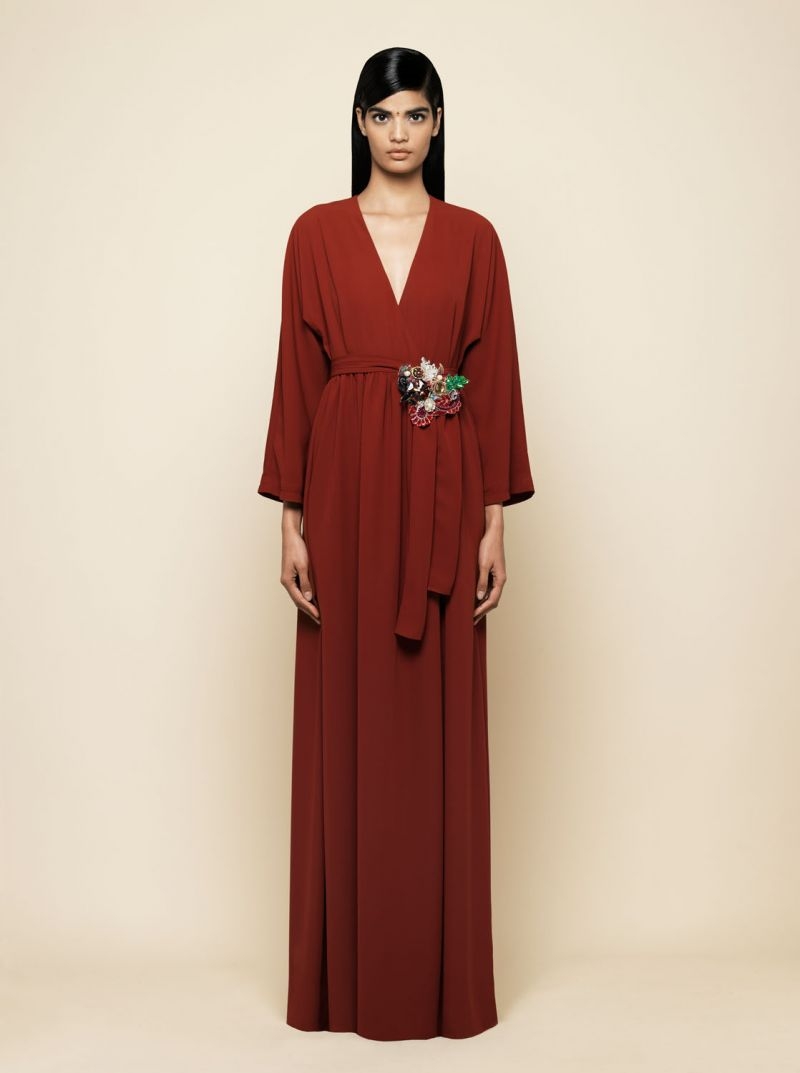 vestido largo cruzado teja manga murcielago invitadas monica cordera